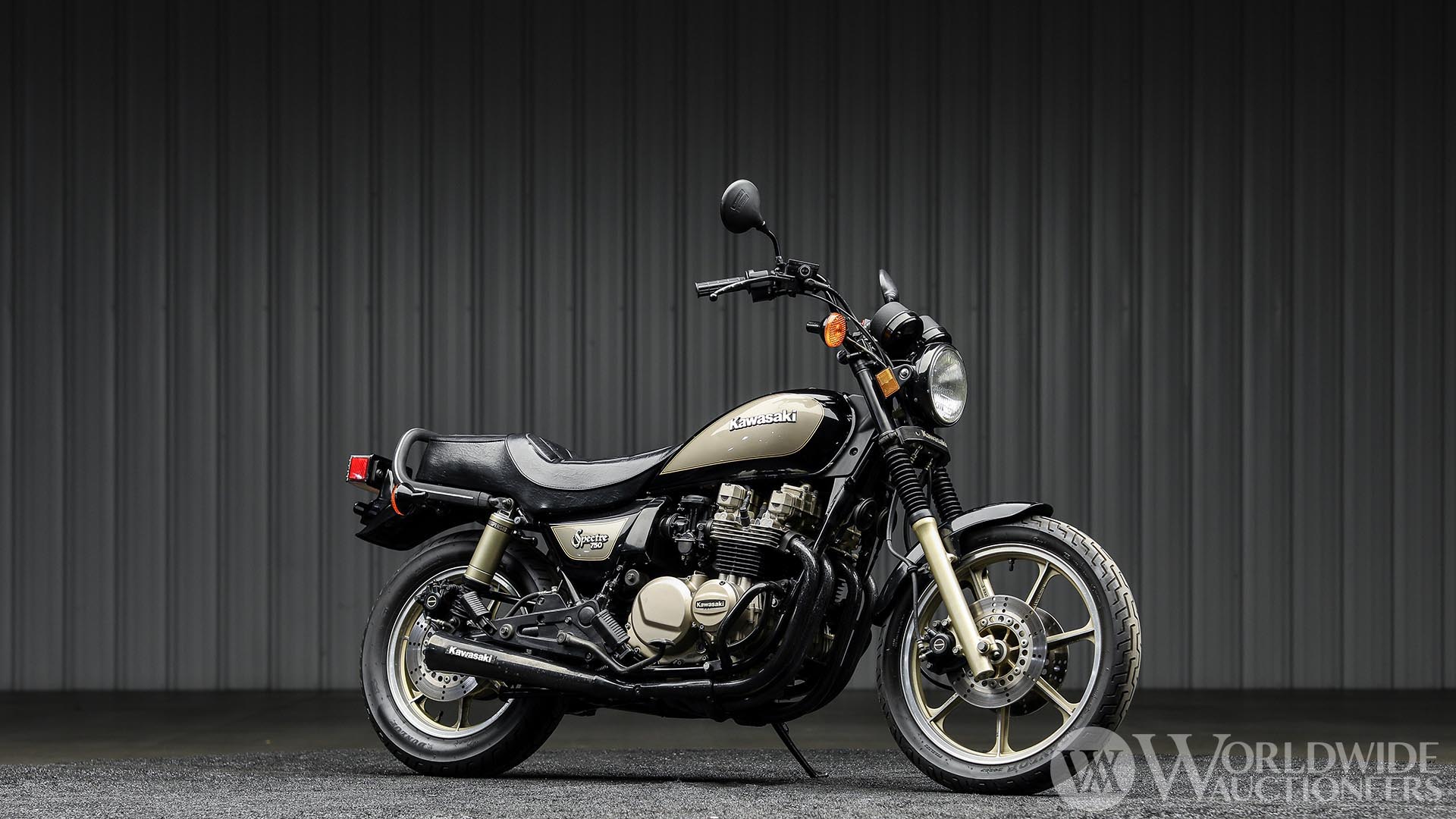 カズ 1983 Kawasaki KZ750 N2 Spectre VIN JKAKZDN11DA008139 | Hagerty